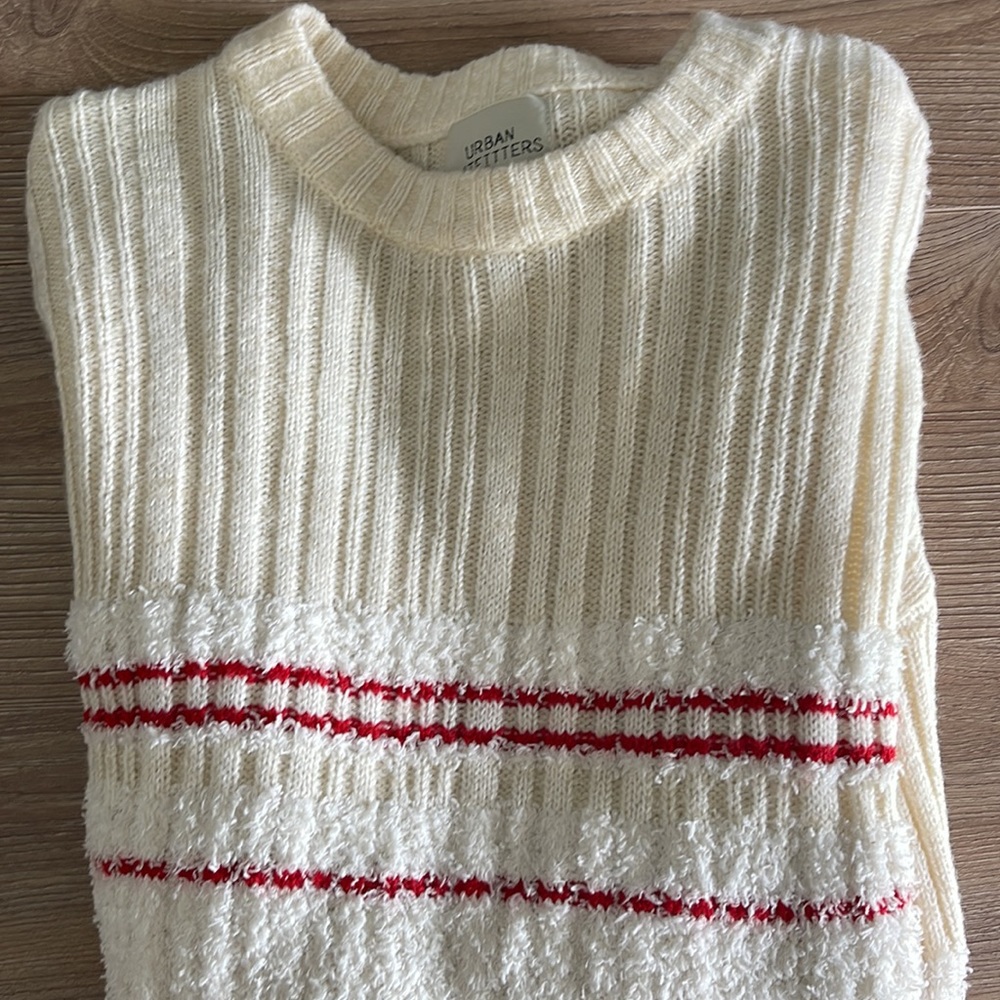 UO sweater